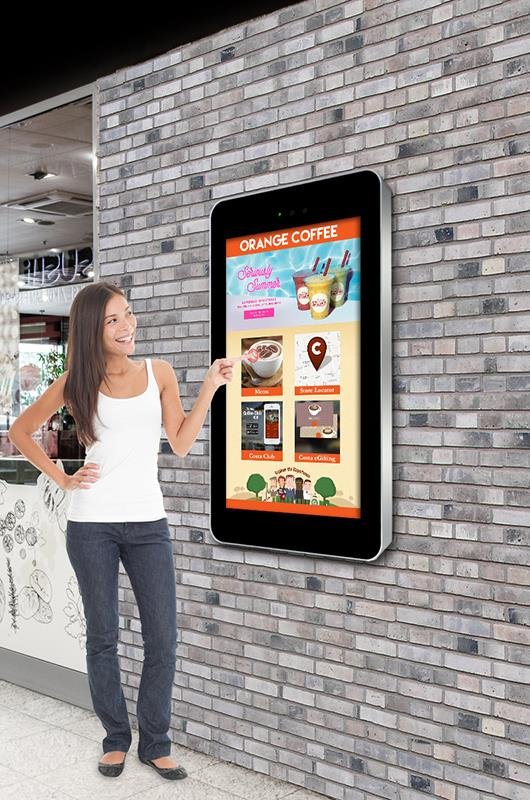 22 WALL-MOUNTED PCAP OUTDOOR TOUCH SCREEN_1